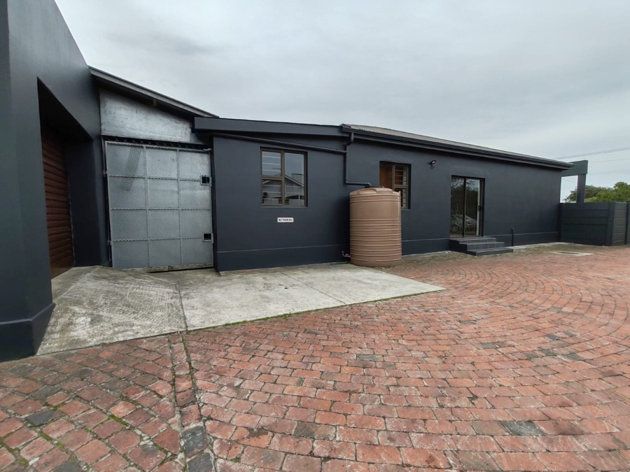 Commercial Property for Sale in Newton Park Eastern Cape